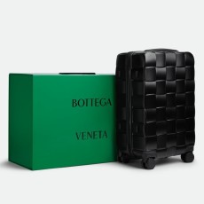 보테가 베네타 오디세이 기내용 캐리어